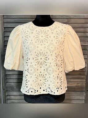 Anniewear Cream Crochet Sequin Puff Sleeve Top Small NWOT 100% Cotton & Lined